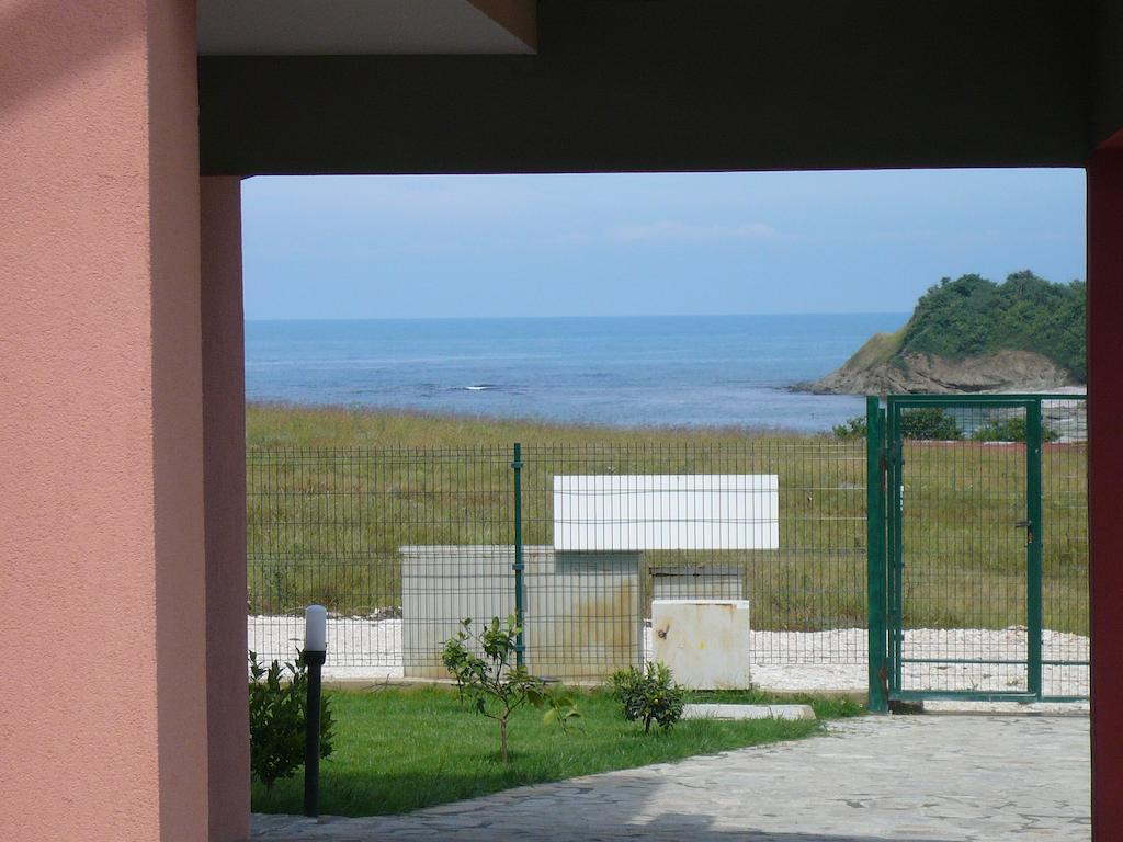 تساريفو Dream Bay Family Hotel الغرفة الصورة